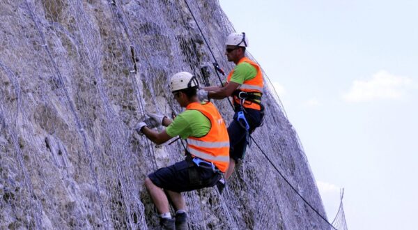 risk_mng