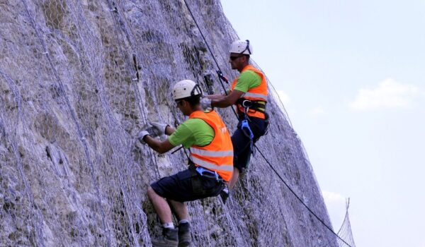 risk_mng