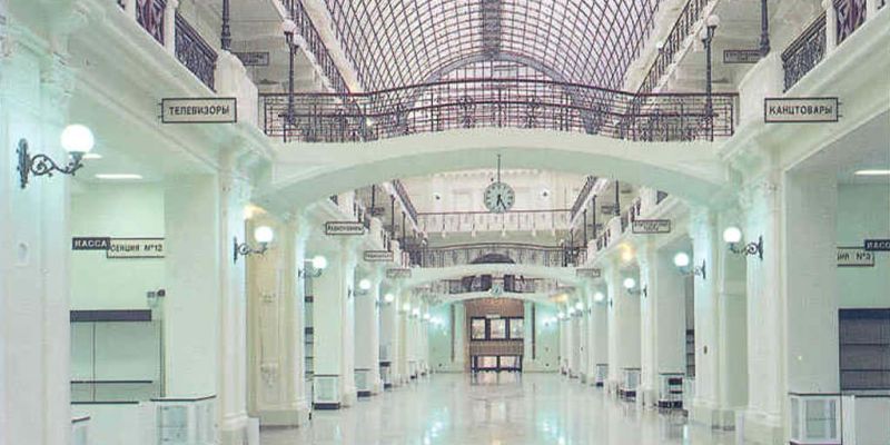 1988 yılında Rusya’da Petrovski Pasajı’nın restorasyonu ve yenilenmesi